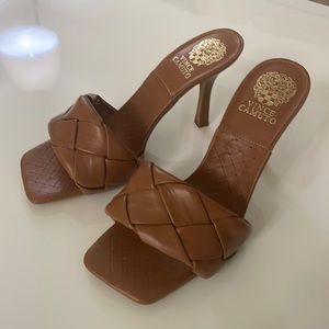 Vince Camuto mules